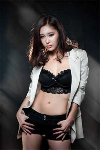 国产00后