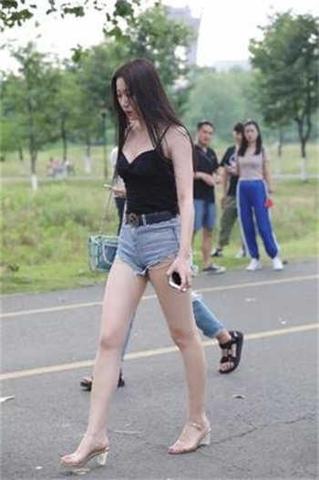 宜家门女主角资料