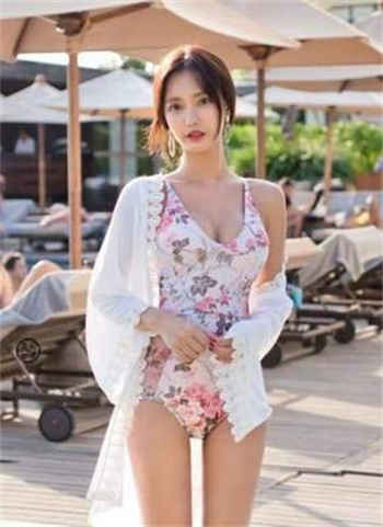 湖北鄂州一家三口