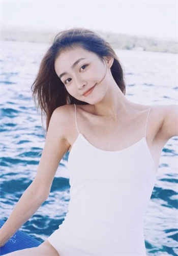 爱5咖喱酱扮演者