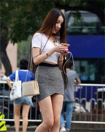 小向まな美改什么名字了