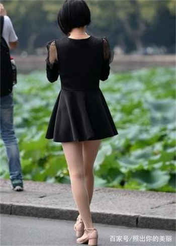 美女大腿中间开门