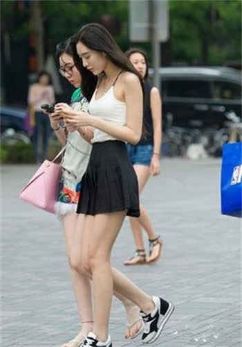 sw544女演员短发的是谁