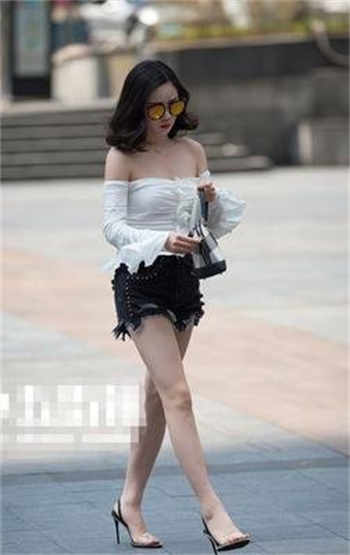 300ntk251女主角