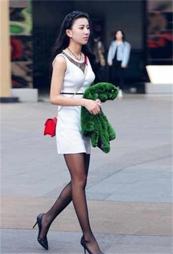 探花怎么约到附近的人
