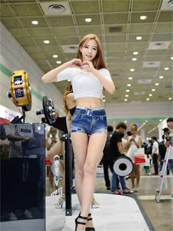 妻子公司年会上台表演