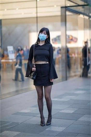 我家兔兔超凶的三千
