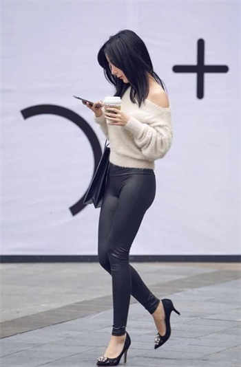 表达悔恨自嘲的句子