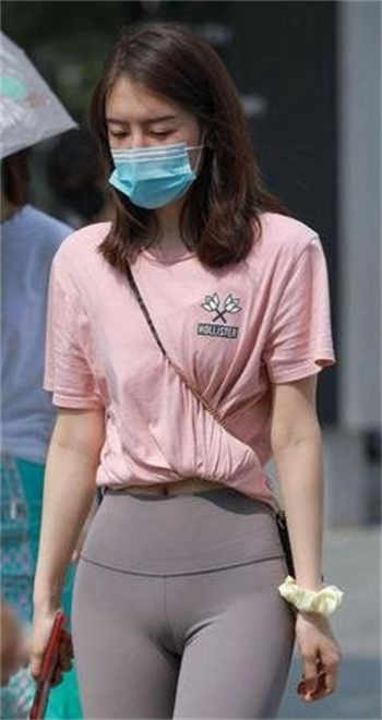 穿越爱情公寓主角追秦羽墨