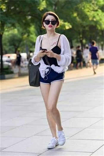 请开始表演女主是谁