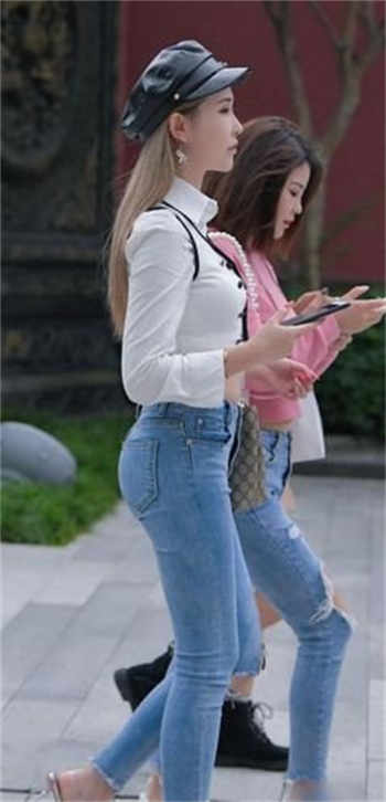 老董征服戴若希