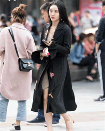 9头身佳多饱女主是谁