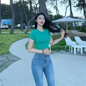 女销售靠身体买房